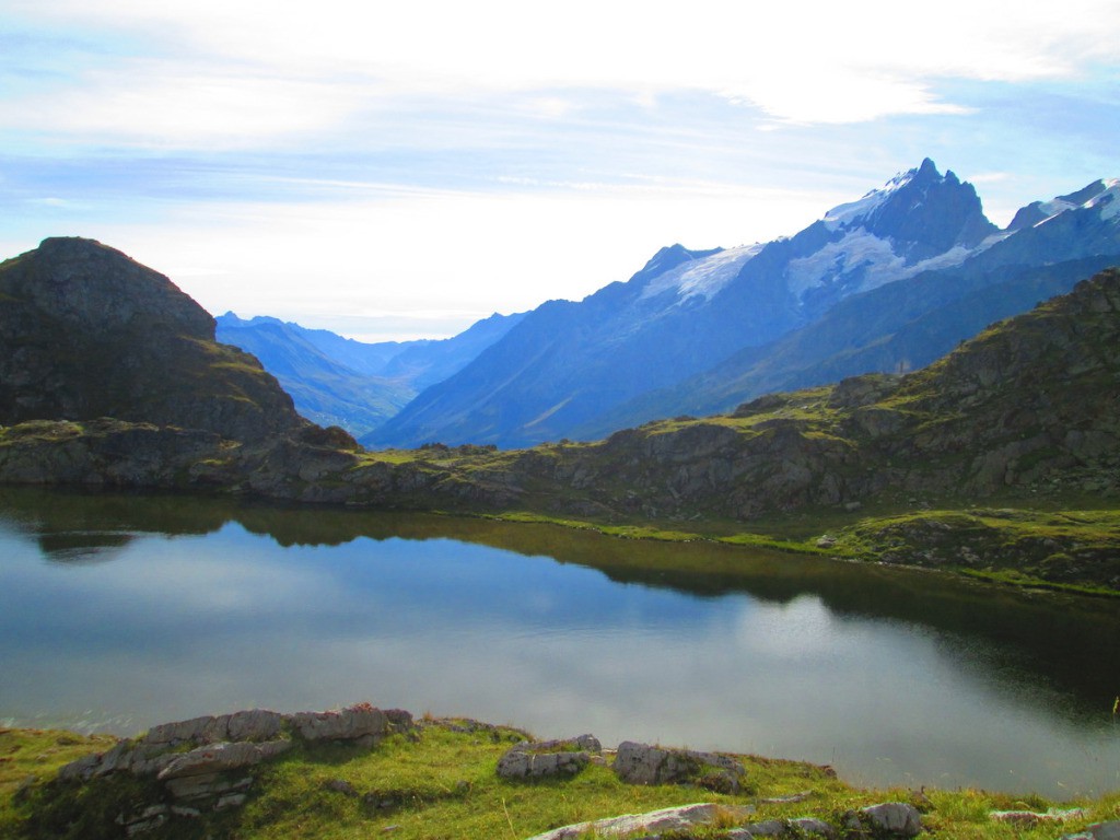 Le lac Lérié et la Meije