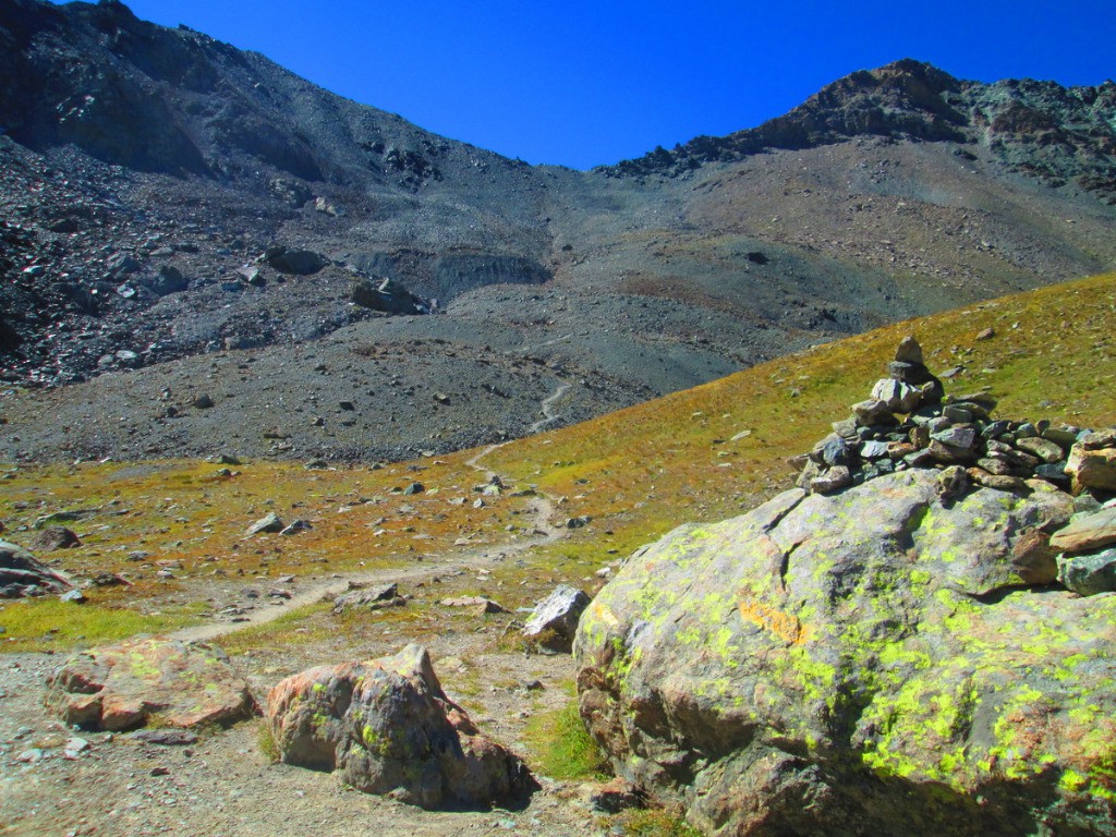 Montée au col de la Noire