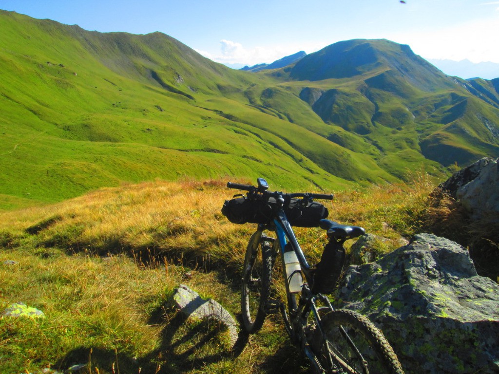 Du col de la Grande Combe vers le col des Génisses.