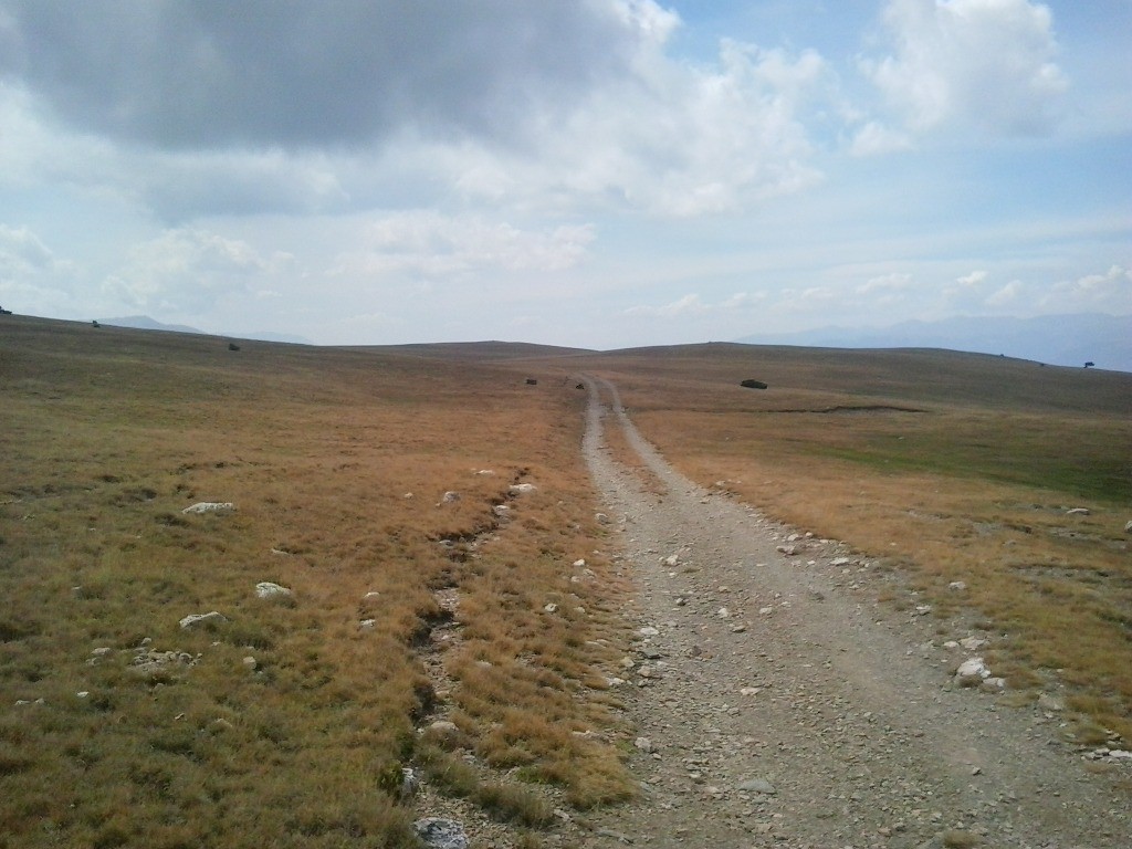 #16 piste avec ambiance steppes mongoles piste avec ambiance steppes mongoles