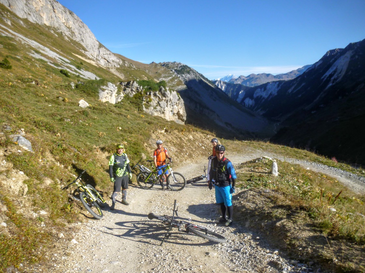 Enfin le soleil dans la montée des Avals