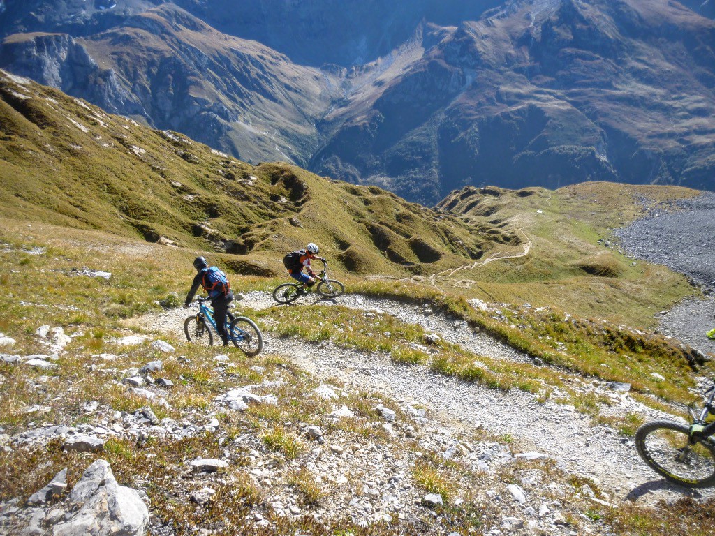 Epingles larges au dessus du Col du Mône