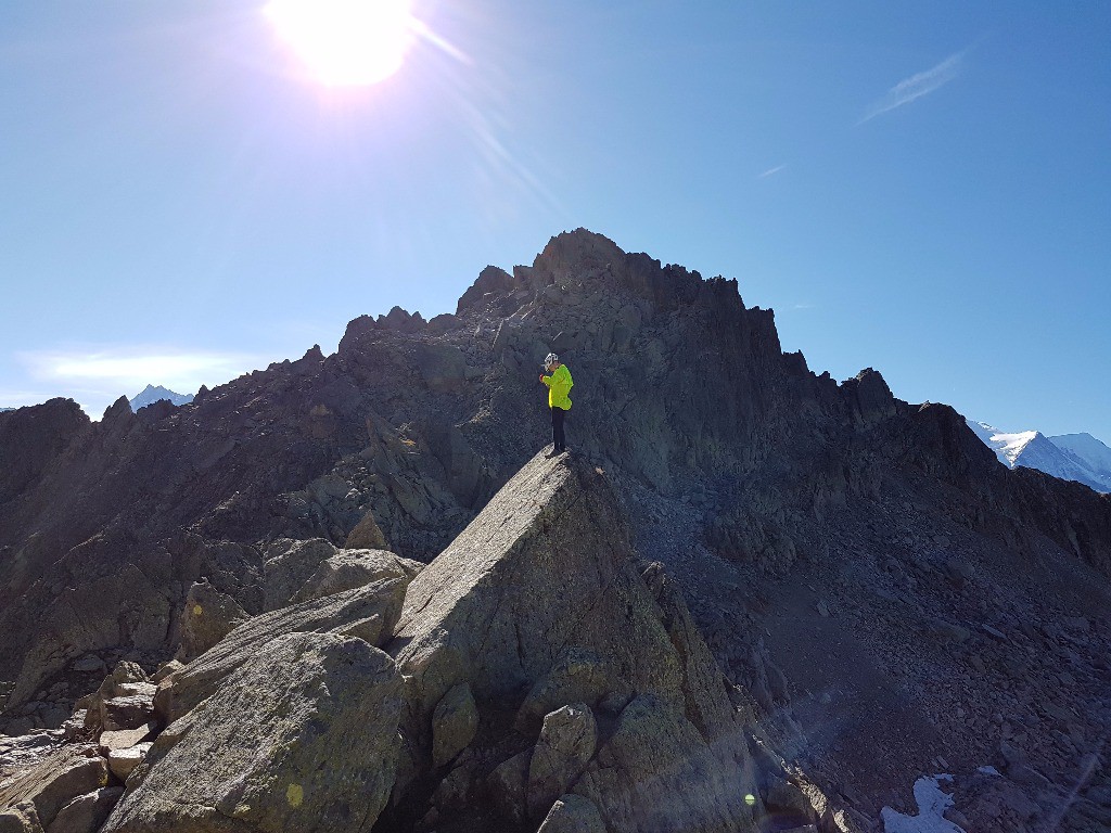 Col de la Gliére : Un moment d'inattention de ma part, les jeunes ne voient pas les dangers comme les vétérans. Le papa est un poil énervé.  