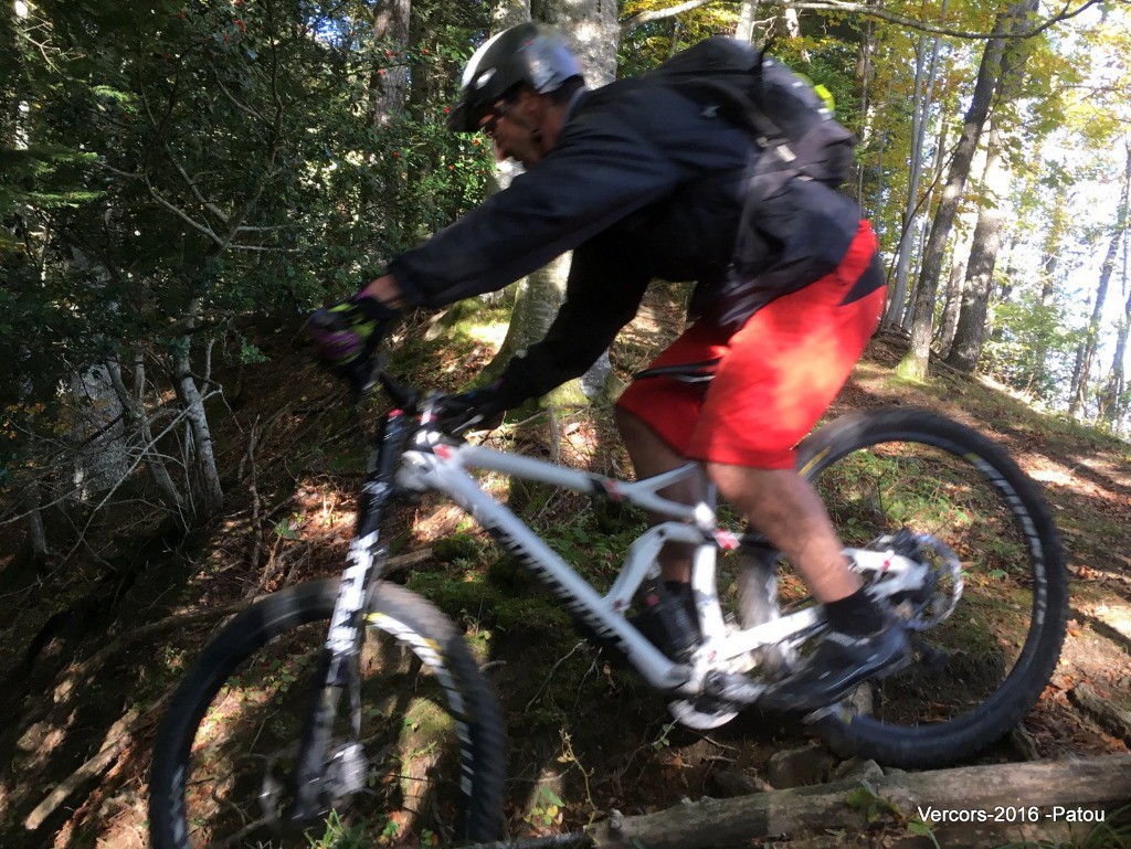 #20 Gilles, taquet Gilles, taquet