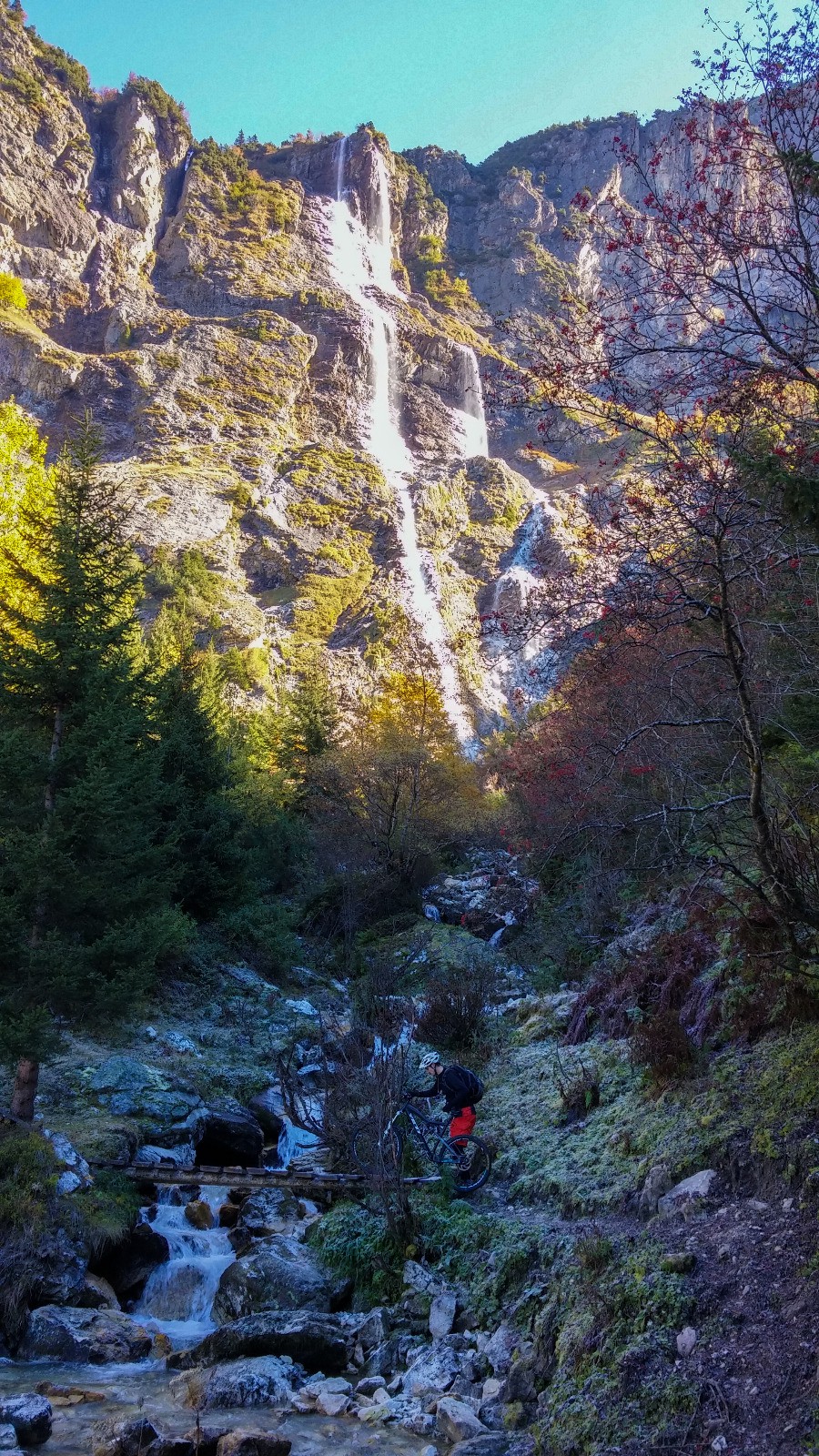 #25 Cascade de la Vuzelle Cascade de la Vuzelle