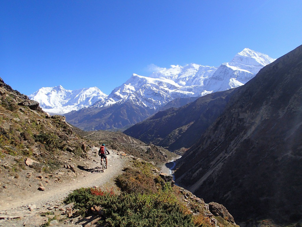 Retour vers Manang face aux "Annapurnas" !!!