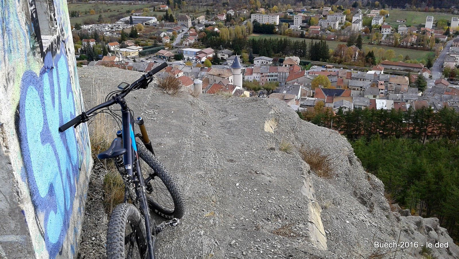 #16 allez, on plonge sur la ville allez, on plonge sur la ville