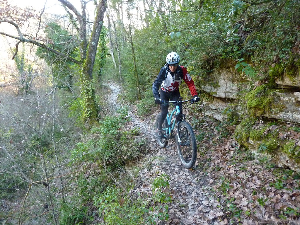 #1 Sentier de la Combette Sentier de la Combette