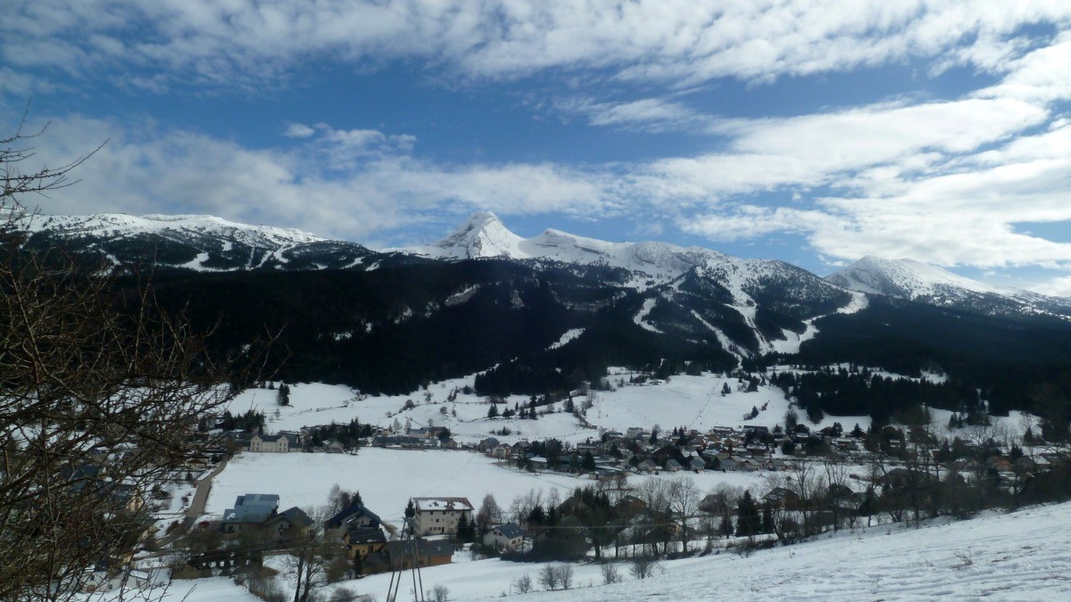 #9 le domaine de ski alpin de Corrençon le domaine de ski alpin de Corrençon