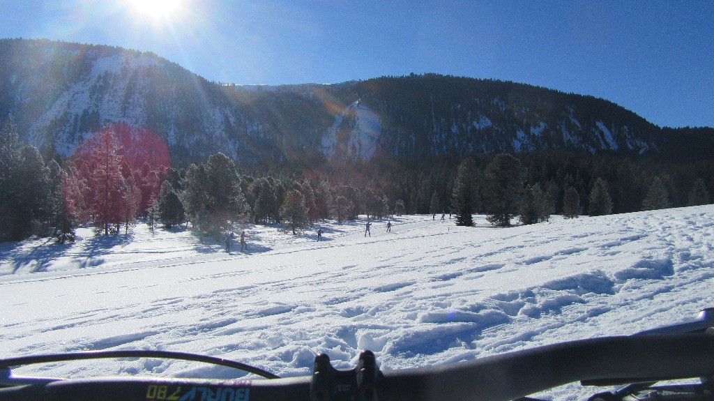 Les skieurs ont un terrain de jeu sympa ce matin