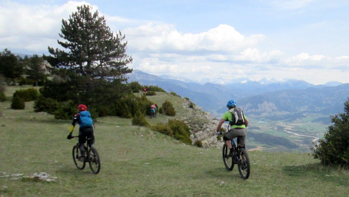 #6 on repart après le casse croûte sur Serre Chauvière on repart après le casse croûte sur Serre Chauvière