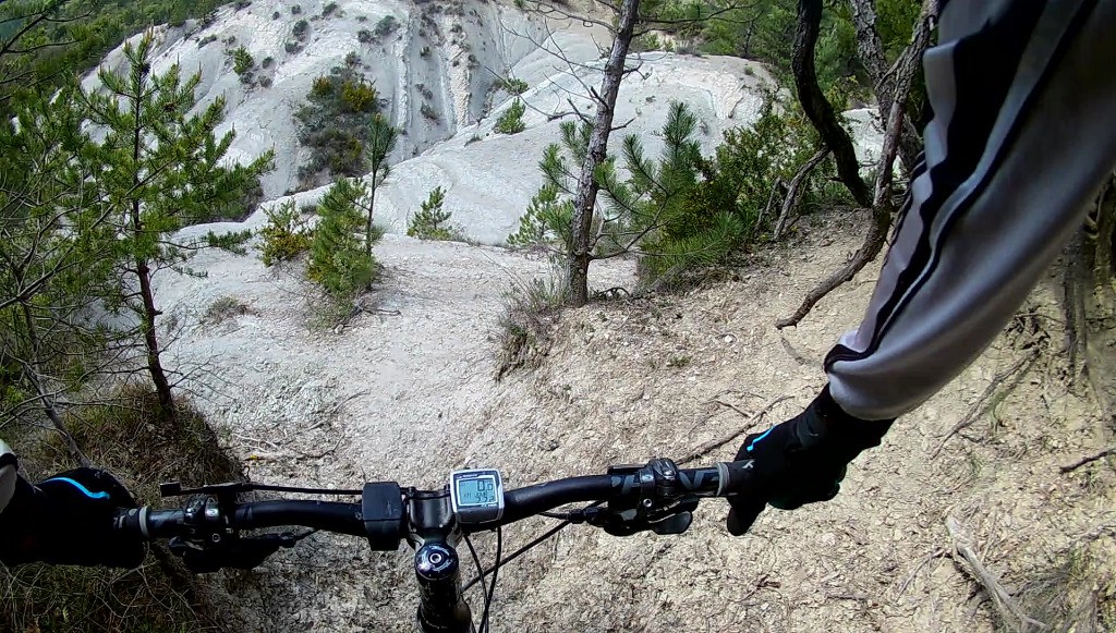 #4 En Haut du Canyon entre Col de la Mairie et le Pas de St Pensier En Haut du Canyon entre Col de la Mairie et le Pas de St Pensier
