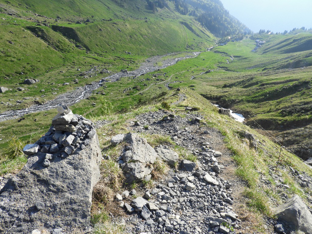 Portage vers l'arête des Saix, vue sur Doran