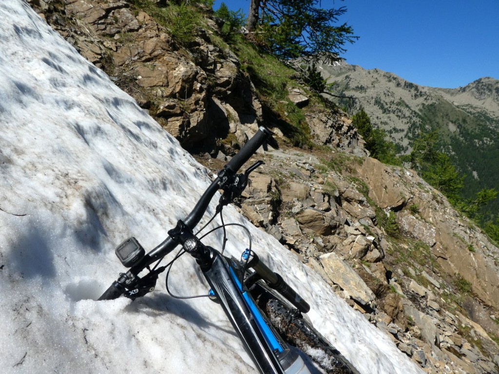 C'est pas grave, j'ai mon "vélo-piolet".