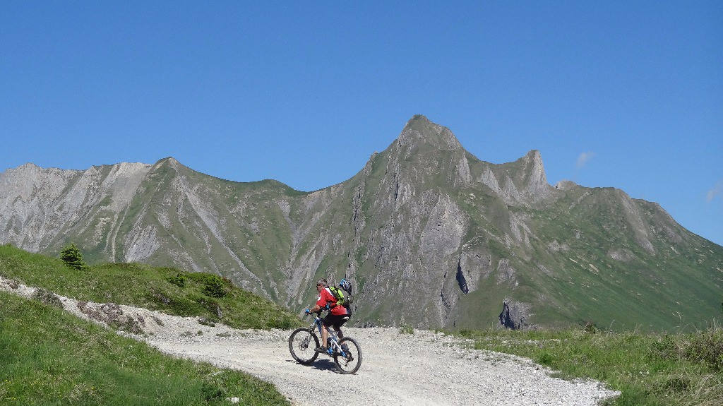 montée sous la Tête de Fer