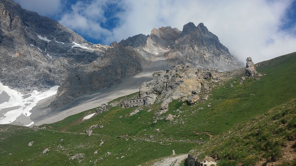 La caserne du Piano dei Morti