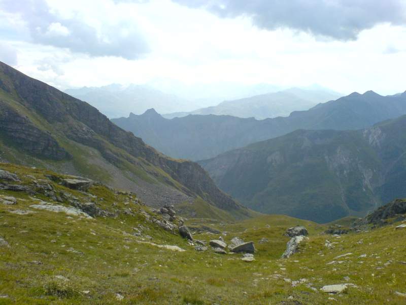 Vallon sauvage à la descente : Un peu FreeRide mais c'est assez bon tout ça. De toute façon j'en ai eu marre de chercher une sente au bout de qq minutes