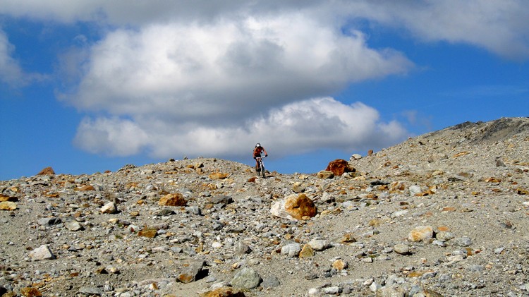 Descente de la moraine : Belles couleurs, on se gave