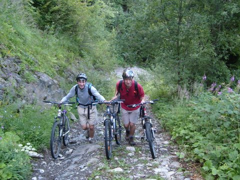 montée au col du pertuys : là, ça roule plus