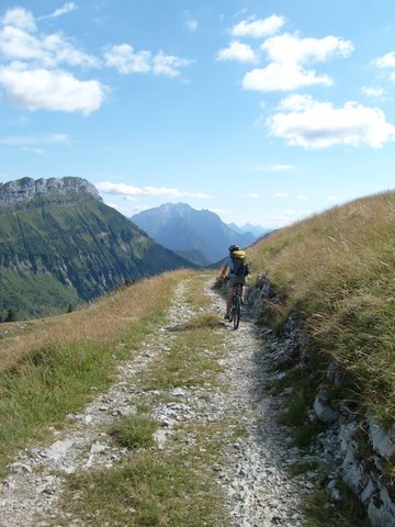 montagne des Auges : la descente