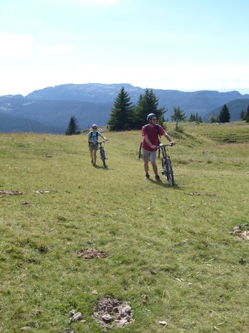 montagne des Auges : arrivée au sommet