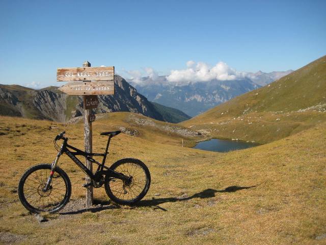 #4 Col de Néal : Et lac de Néal juste en dessous. Col de Néal : Et lac de Néal juste en dessous.