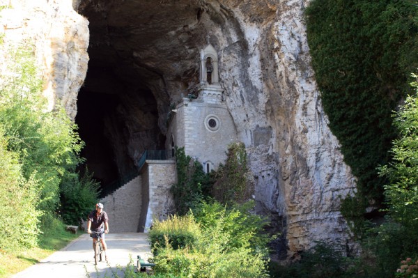 La grotte de la Balme : La photo classqiue de l'itinéraire