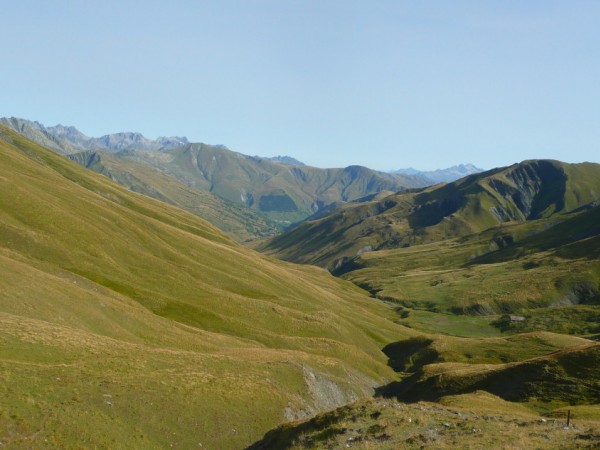 Cime de la Valette : Vue du col des Prés Nouveaux vers St Sorlin d'Arves