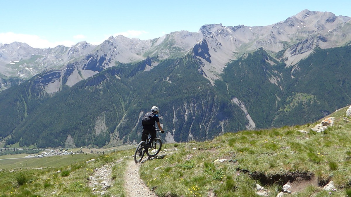 Descente sur Larche