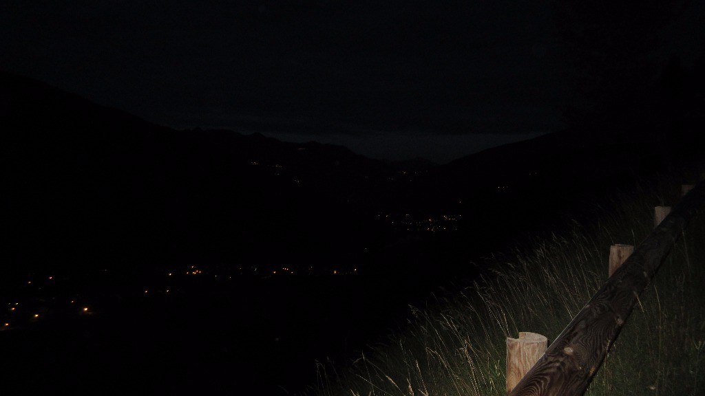 #1 Il fait nuit Il fait nuit