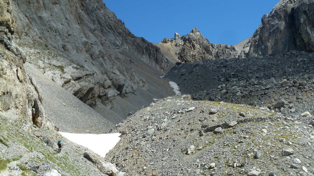 Dans l'ascension du Colle Enchiausa