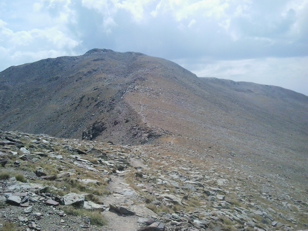 Le puigmal depuis le bas de la descente