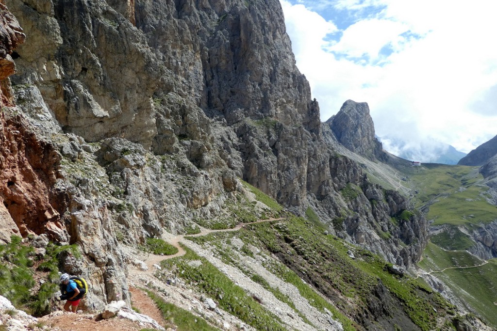#50 Début de portage après le refuge Tierser Alpl Début de portage après le refuge Tierser Alpl