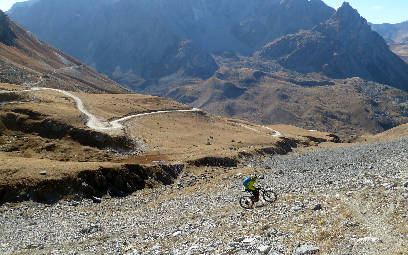 Yannick tout sur le vélo en mode assisté