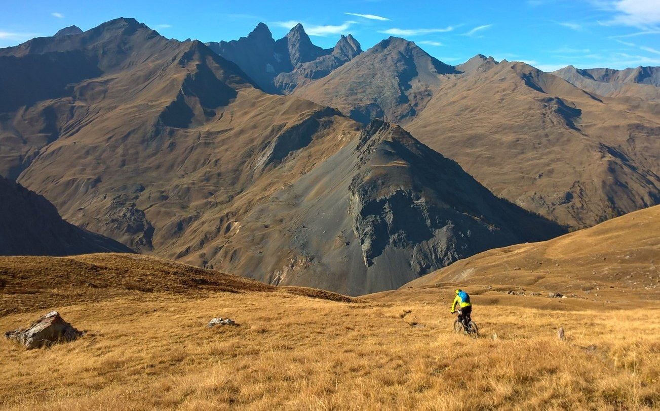 en face des Aiguilles d'Arve