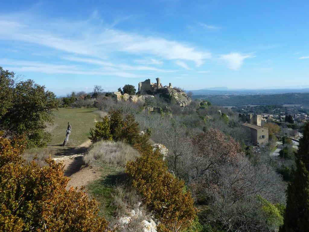 Les ruines du vieux Vernègues