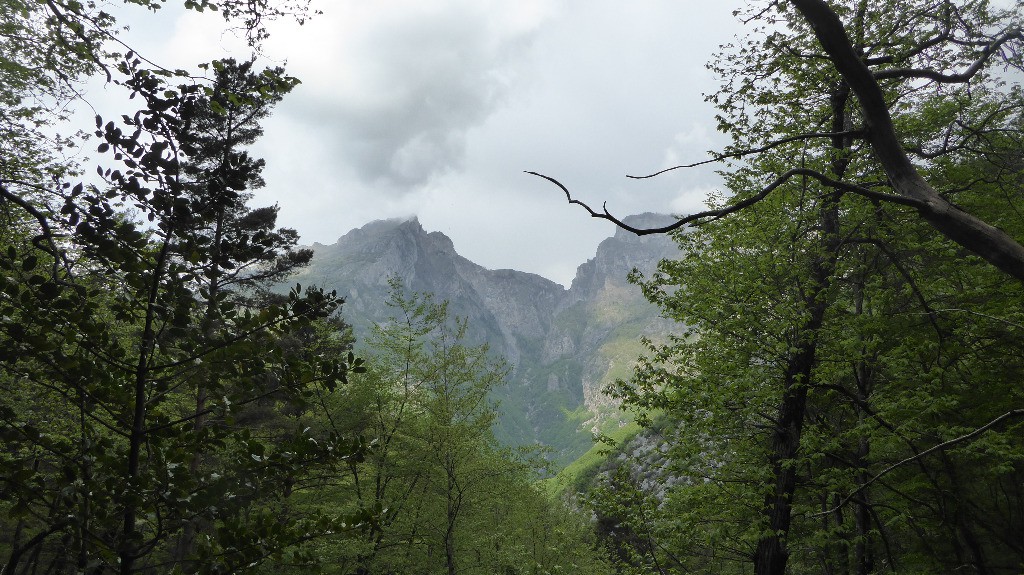 Mont Torraggio dans l'orage