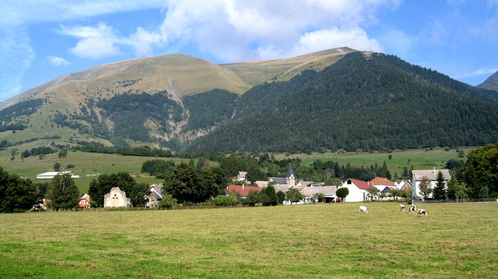 #17 Villard St-Christophe : au soleil devant le Gd Serre Villard St-Christophe : au soleil devant le Gd Serre
