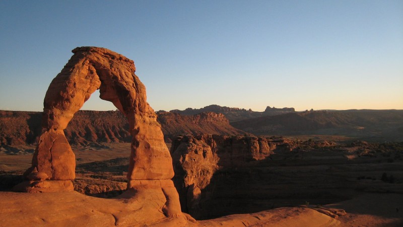 #9 Delicate Arch : L Delicate Arch : L'emblème de l'Utah à ne pas louper dans Arches National Park juste à côté de Moab