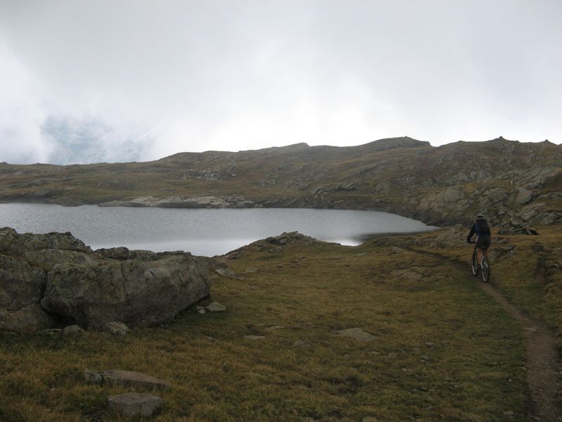 #4 Lac Noir : On entrevoit les montagnes! Lac Noir : On entrevoit les montagnes!