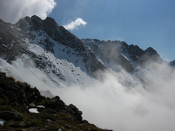 rocher de l'Homme : Au dessus de la crasse