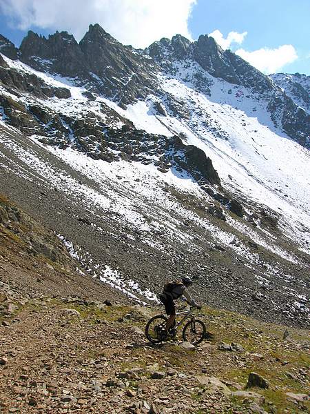 Col de la Mine de Fer : Sous le Rocher de l'Homme