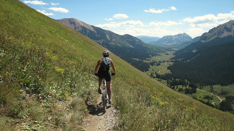 #5 Trail 401 : Sentier balcon Trail 401 : Sentier balcon