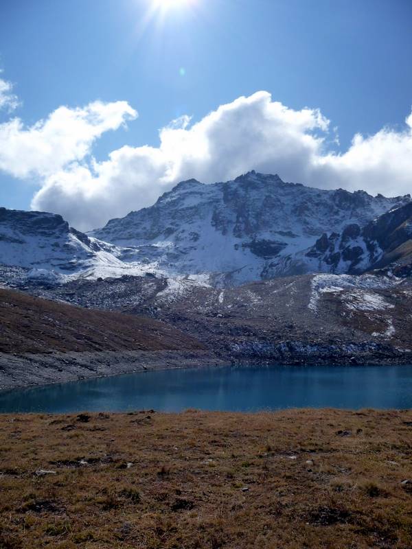 #6 Sasseneire : Sasseneire au dessus du lac de Lona Sasseneire : Sasseneire au dessus du lac de Lona
