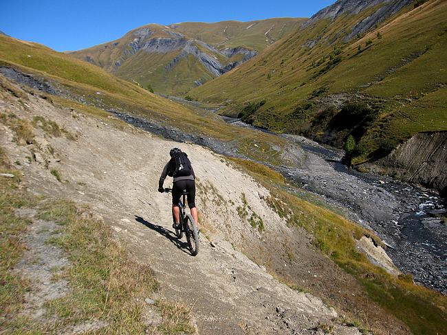 Echine de Praouat : le long vallon le Valette