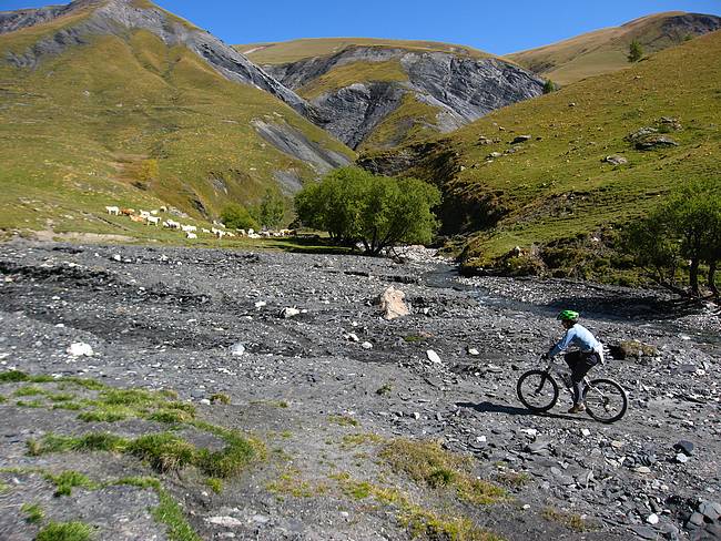 Echine de Praouat : Rupshu? Non, Oisans.