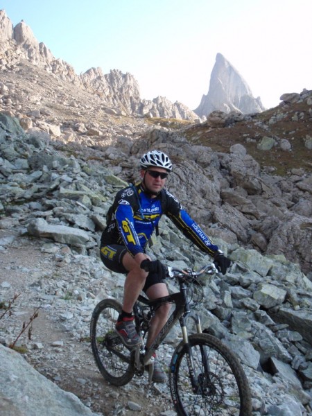 descente du bresson : Seb fait de la Déhaaaaache, derrière la pierra menta