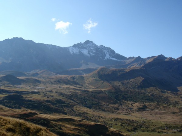 aiguille du grand fond : 2ème objectif de la journée, passer derrière l'aiguille du grand fond