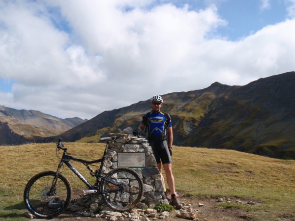 col de la sauce : 1er col mais la montée continue en fond sur la fameuse crête des gittes