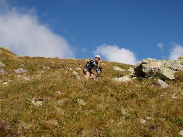 #24 descente du bresson : La descente teigneuse de la journée.... la cheville de seb s descente du bresson : La descente teigneuse de la journée.... la cheville de seb s'en souvient encore!